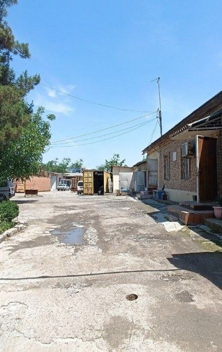 Срочно! Продаётся 25.53 соток Узгариш складской помещение