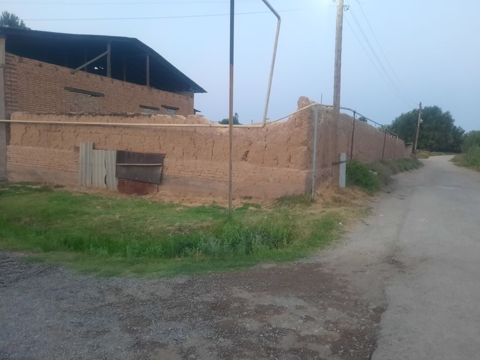 2-xonali uy, 4 m², Назарбек, sotuvga