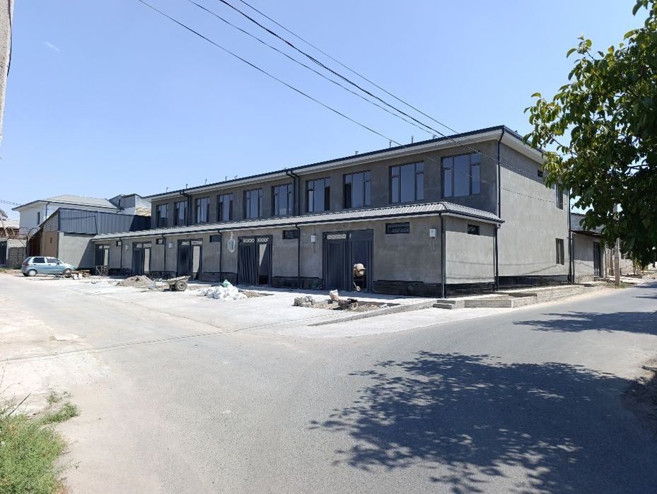 5-xonali uy, 1200 m², Назарбек, sotuvga