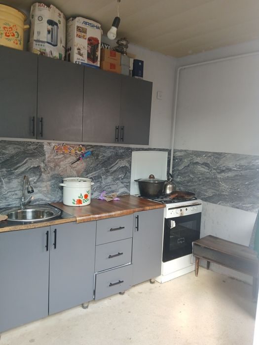 2-xonali uy, 1000 m², Назарбек, sotuvga
