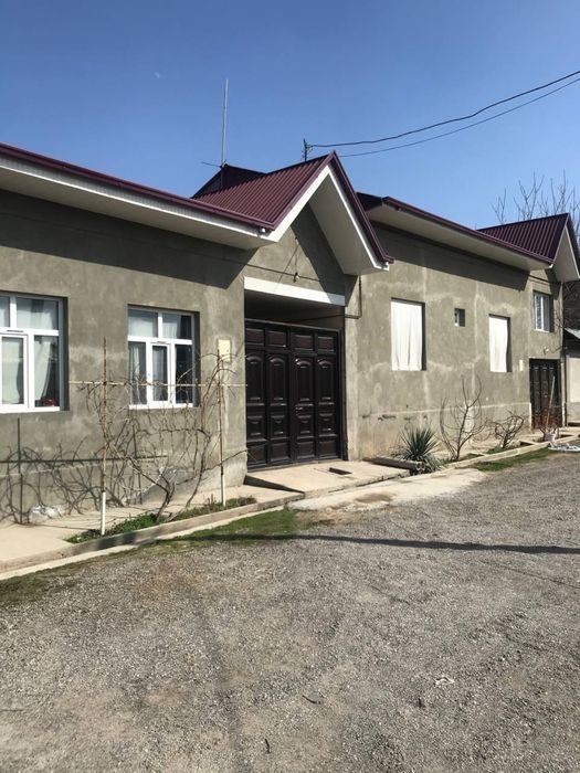 5-xonali uy, 2.8 m², Назарбек, sotuvga