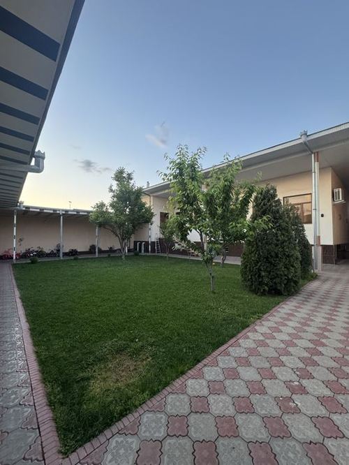 7-xonali uy, 6 m²