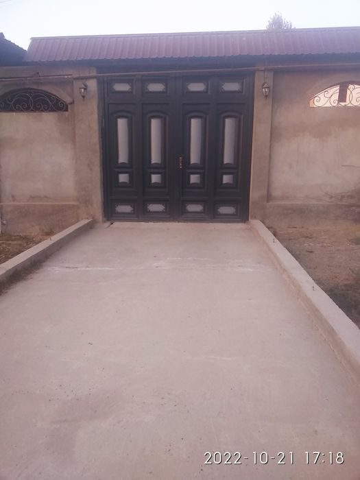 3-xonali uy, 5 m², Назарбек, sotuvga