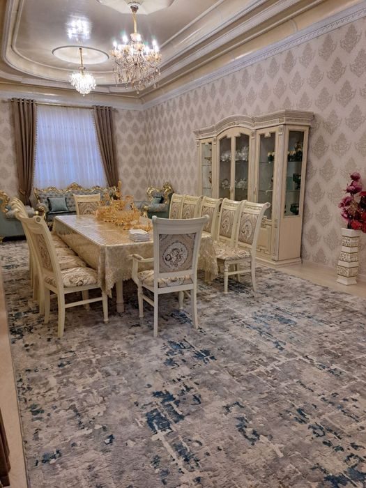 9-xonali uy, 800 m², Назарбек, sotuvga