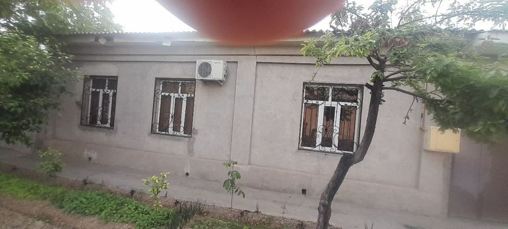 4-xonali uy, 400 m², Назарбек, sotuvga