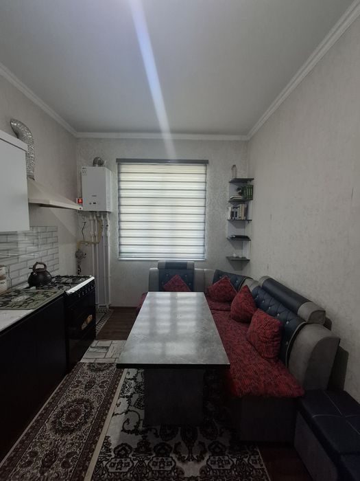 3-xonali uy, 40 m², Назарбек, sotuvga