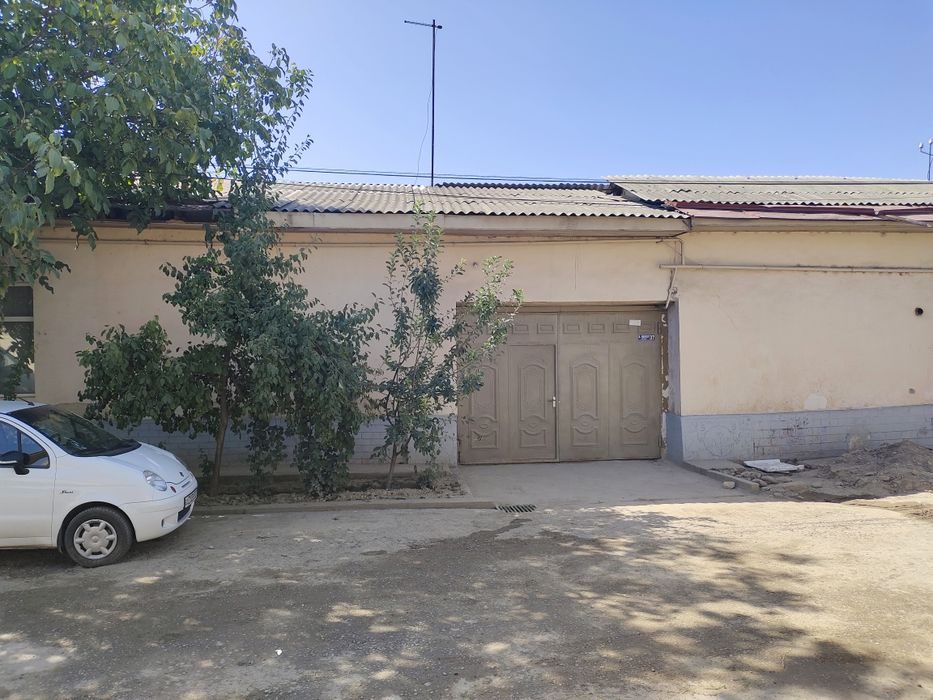 9-xonali uy, 1040 m², Назарбек, sotuvga