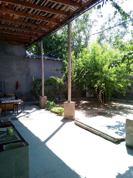 4-xonali uy, 250 m², Назарбек, sotuvga