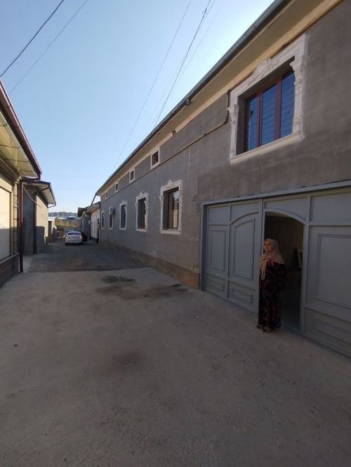 6-room house, 10000 m²