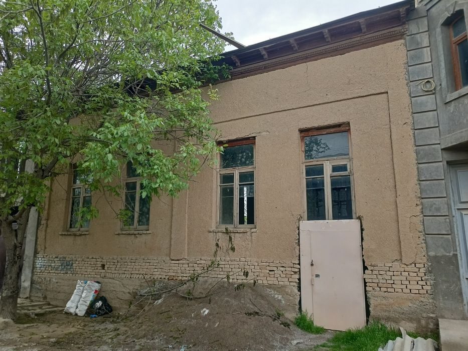 1-xonali uy, 400 m², Назарбек, sotuvga