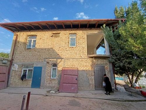 8-room dacha, 200 m²