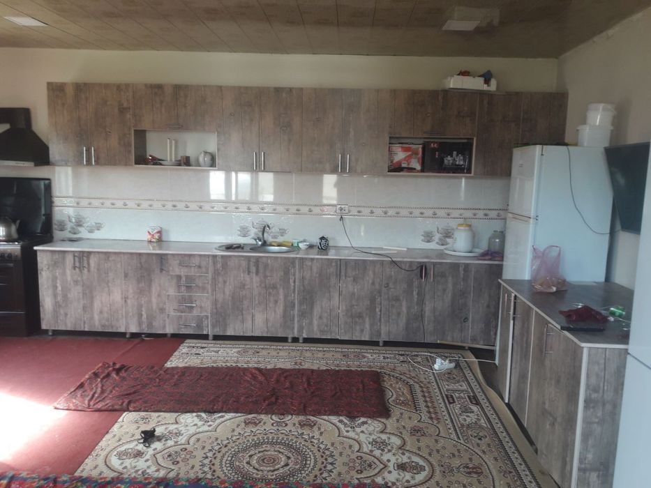5-xonali uy, 120 m², Назарбек, sotuvga