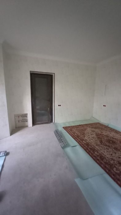 12-xonali uy, 800 m², Назарбек, sotuvga