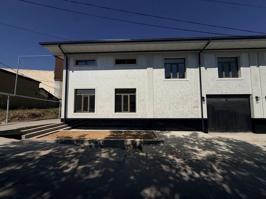 7-xonali uy, 130 m², Назарбек, sotuvga