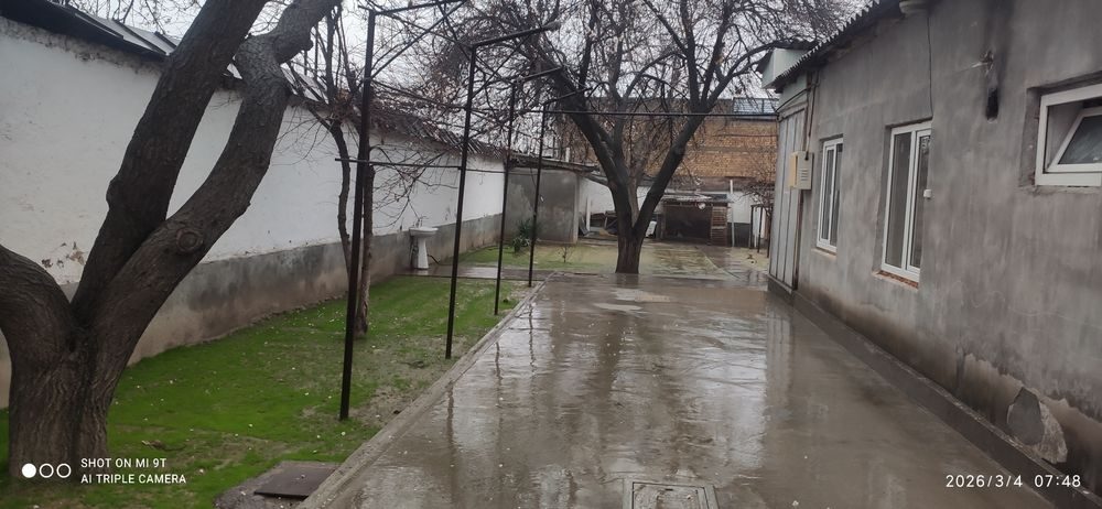 6-xonali uy, 800 m², Назарбек, sotuvga