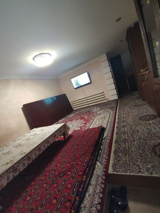 6-xonali uy, 223 m², Назарбек, sotuvga
