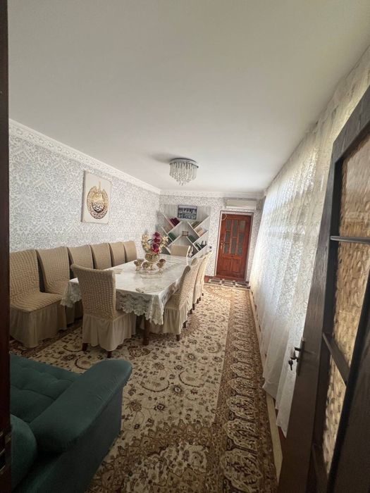 6-xonali uy, 800 m², Назарбек, sotuvga