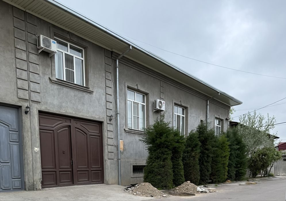 6-xonali uy, 7.8 m², Назарбек, sotuvga