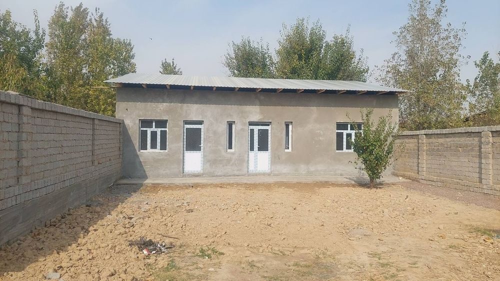 3-xonali uy, 70 m², Назарбек, sotuvga