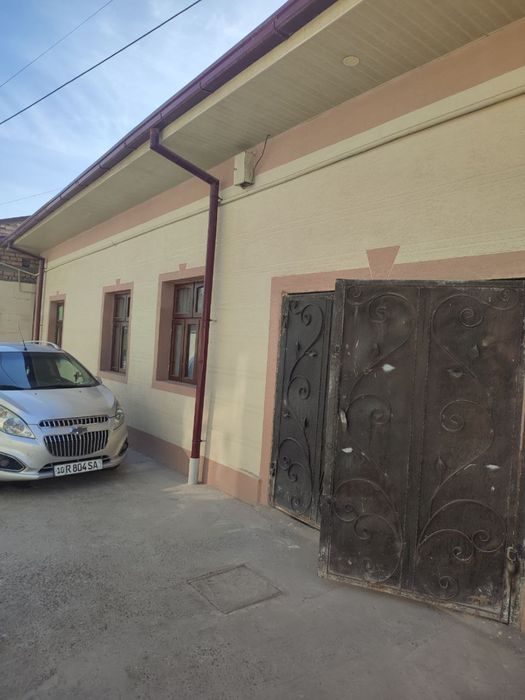 6-xonali uy, 6.2 m², Назарбек, sotuvga