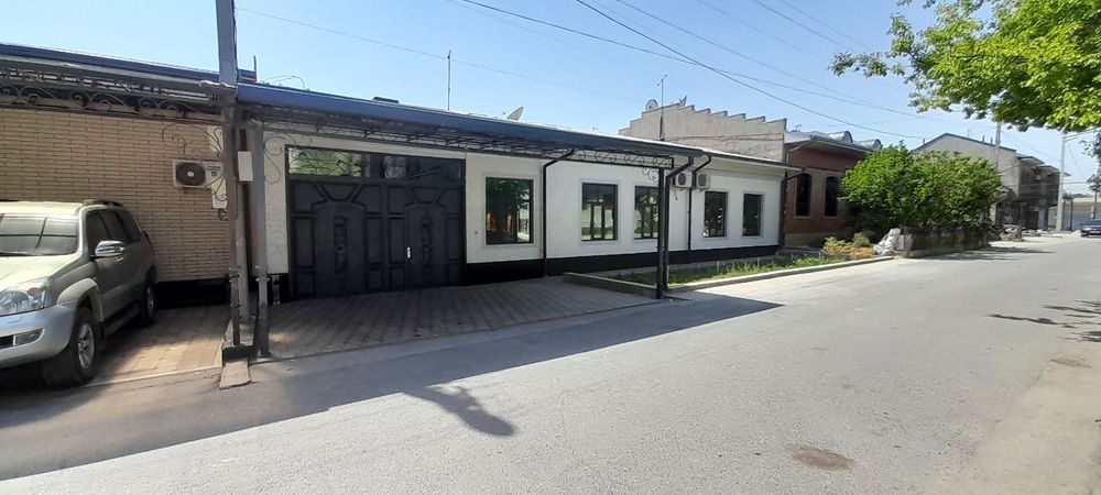 5-xonali uy, 250 m², Назарбек, sotuvga