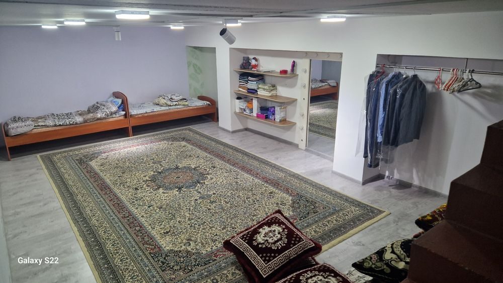 6-xonali uy, 600 m², Назарбек, sotuvga