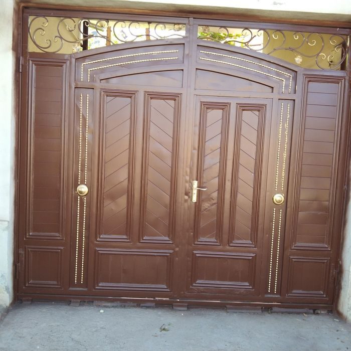 4-xonali uy, 200 m², Назарбек, sotuvga