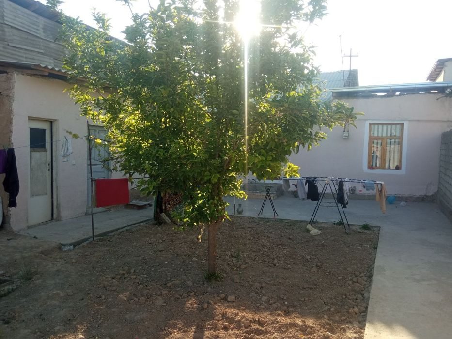 4-xonali uy, 3 m², Назарбек, sotuvga
