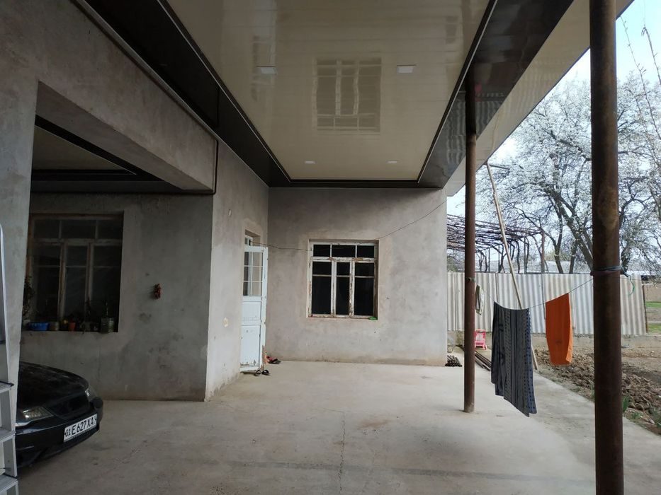 6-xonali uy, 800 m², Назарбек, sotuvga