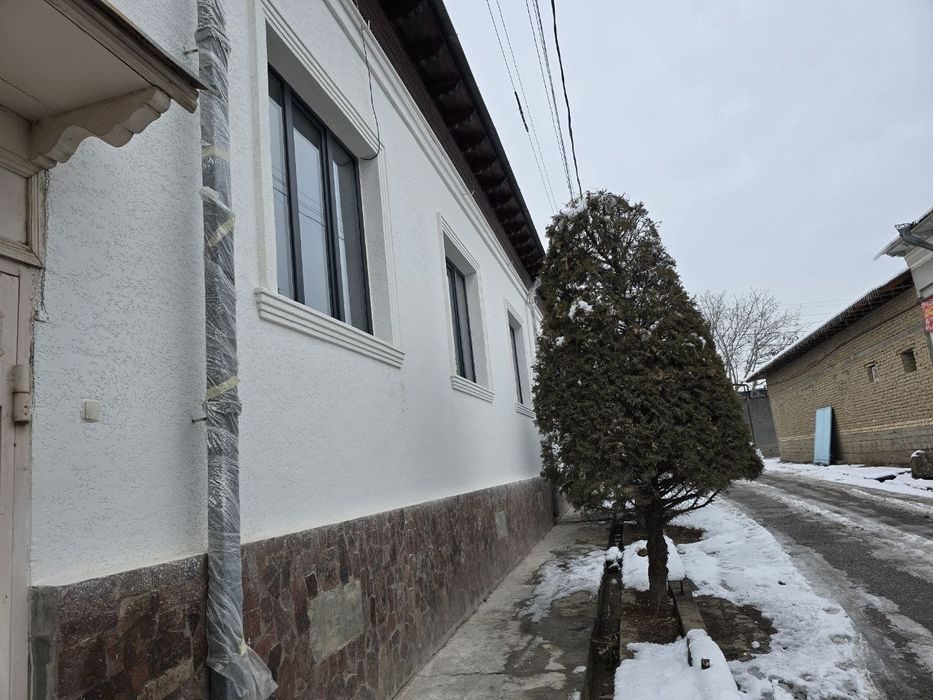11-xonali uy, 800 m², Назарбек, sotuvga