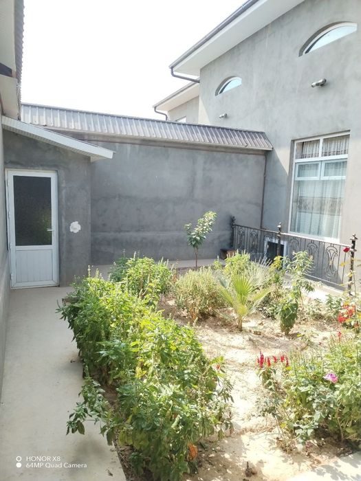 4-xonali uy, 240 m², Назарбек, sotuvga