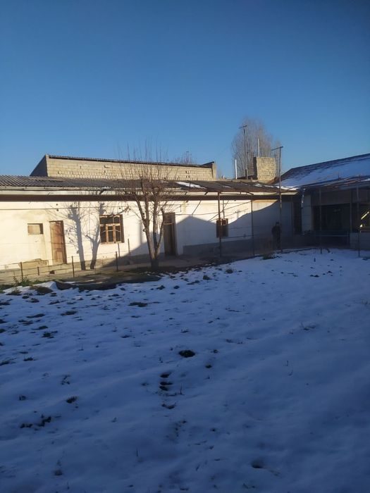 7-xonali uy, 800 m², Назарбек, ijaraga