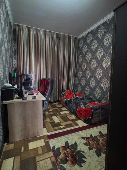 3-xonali kvartira, 70 m²