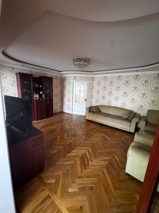 3-xonali kvartira, 110 m², Toshkent, Olmazor tumani, sotuvga