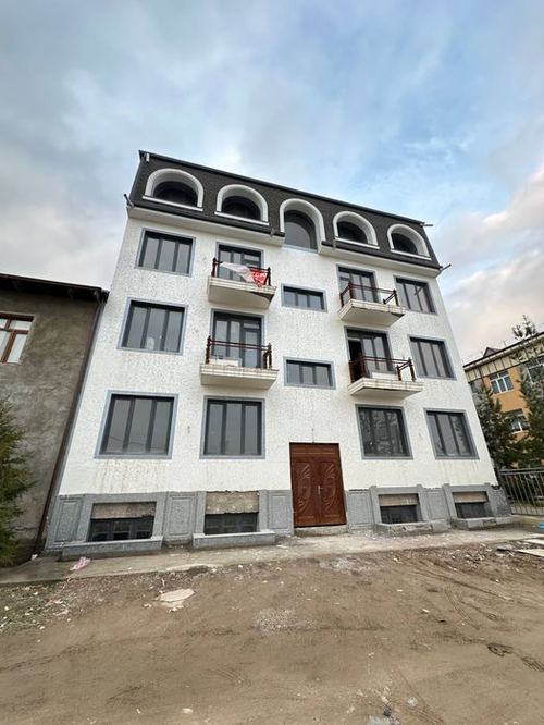 5-xonali kvartira, 160 m²