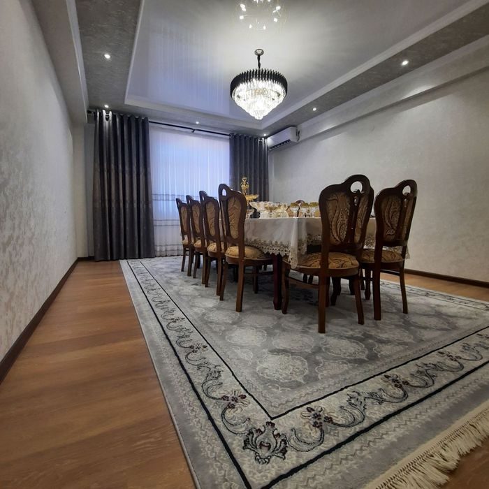 4-xonali kvartira, 130 m², Toshkent, Olmazor tumani, sotuvga