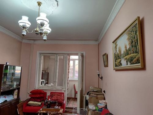 3-xonali kvartira, 70 m²