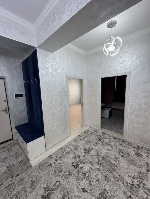 3-xonali kvartira, 70 m²