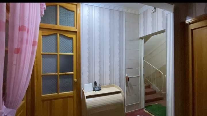 4-xonali kvartira, 80 m², Toshkent, Olmazor tumani, sotuvga