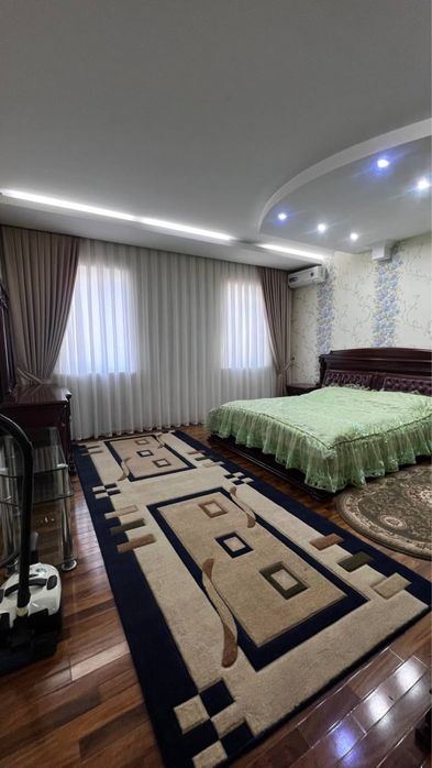 2-комнатная квартира, 70 м²