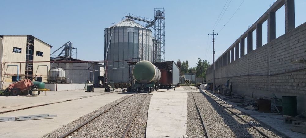 Продаётся Масложировой комбинат.,