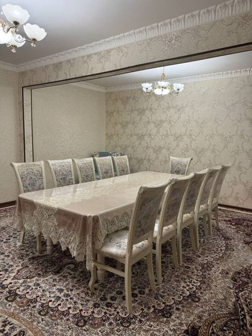 4-xonali kvartira, 94 m²