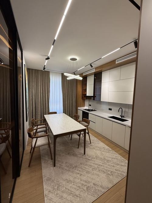 4-room apartment, 132 m²