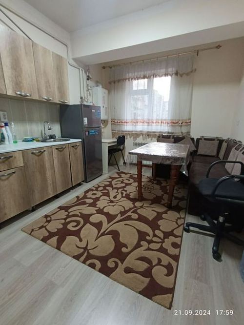 3-xonali kvartira, 74 m²