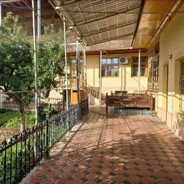 4-room apartment, 300 m², Tashkent, Almazar District, for rent