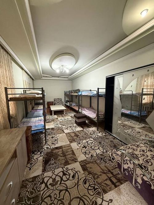 8-room apartment, 200 m²