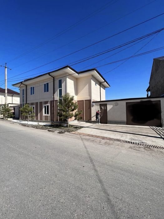 5-room cottage, 180 m², Tashkent, Almazar District, for sale
