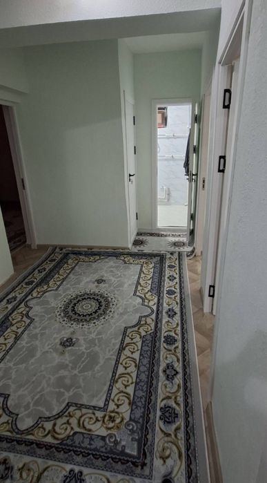 3-xonali kvartira, 90 m²