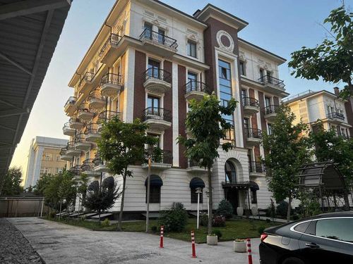 2-xonali kvartira, 78 m²
