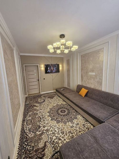 3-xonali kvartira, 70 m²